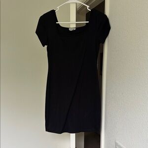 Black Short Sleeve Dress